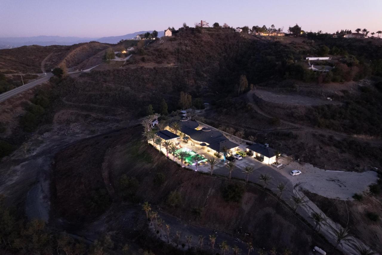 Iron Mansion Private Resort-Event Space 12000 Ft! Темекула Екстериор снимка